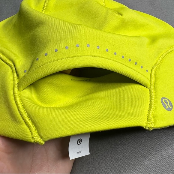 NWT Lululemon Run For It All Beanie Yellow ONE SIZE - Picture 8 of 13